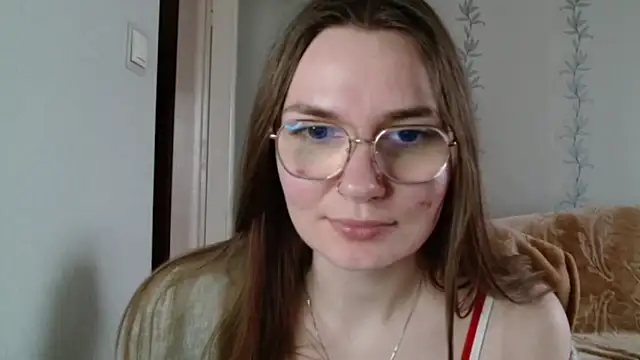 Snapshot of LooveELLYx chatting on 03.13.25 LooveELLYx online show from 03.13.25