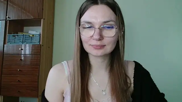 Snapshot of LooveELLYx chatting on 02.12.26 LooveELLYx online show from 02.12.26