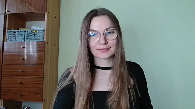 Snapshot of LooveELLYx chatting on 02.23.26 LooveELLYx online show from 02.23.26