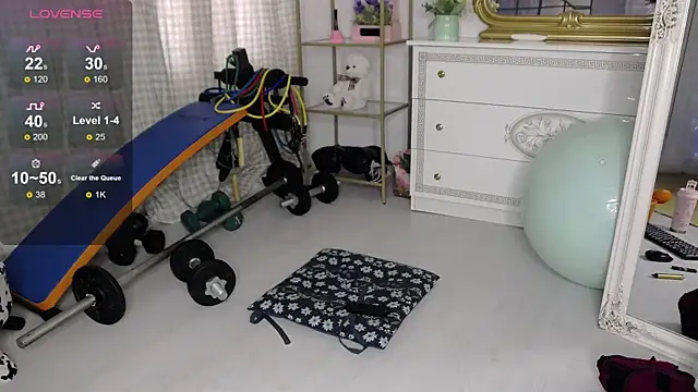 SarahRaynex online show from 03.31.26