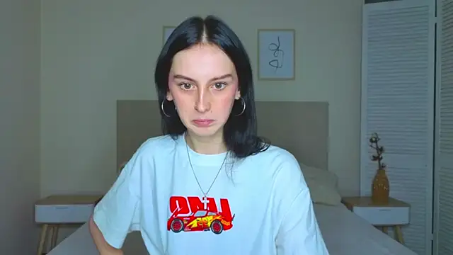 Snapshot of Little_moly999 chatting on 09.09.25 Little moly999 online show from 09.09.25