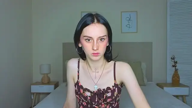 Snapshot of Little_moly999 chatting on 09.10.25 Little moly999 online show from 09.10.25