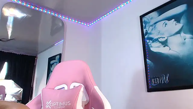 GraceWallace  online show from 02.08.26