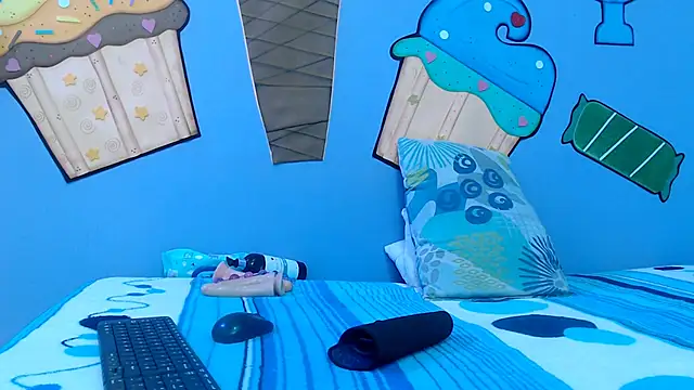 skinnykalitzo18 online show from 01.12.26