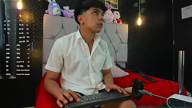 Thiago Kozak online show from 09.15.25