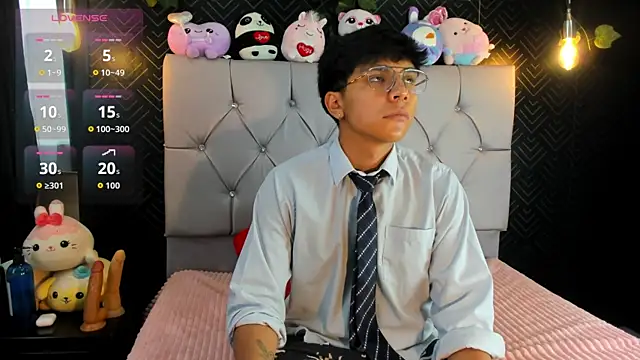 Thiago Kozak online show from 10.01.25