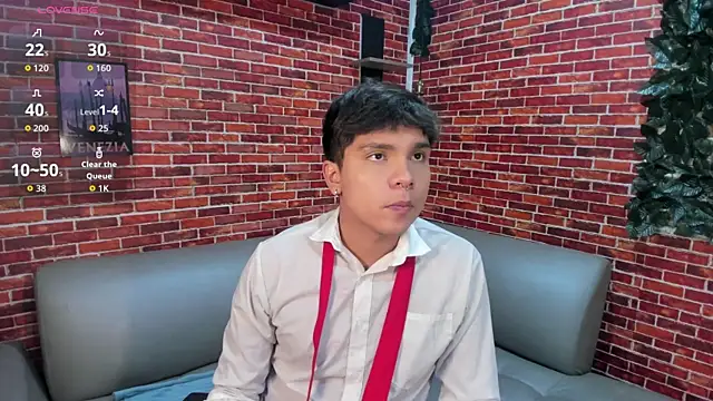 Snapshot of Thiago_Kozak chatting on 05.23.26 Thiago Kozak online show from 05.23.26