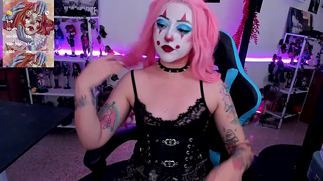 Snapshot of Makii_33 chatting on 09.25.25 Makii 33 online show from 09.25.25