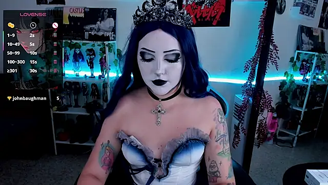 Snapshot of Makii_33 chatting on 09.28.25 Makii 33 online show from 09.28.25