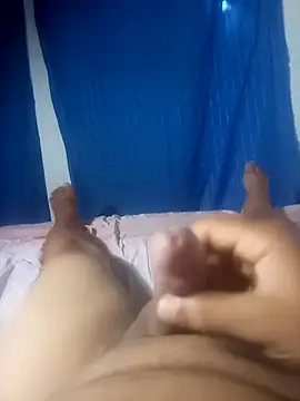 cora08 online show from 11.23.25