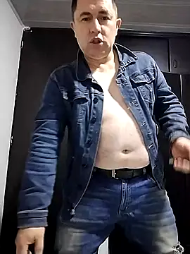 BigCristh79 online show from 02.16.26