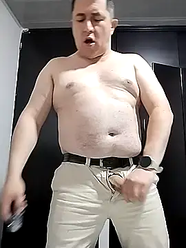 BigCristh79 online show from 02.25.26