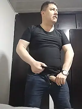 BigCristh79 online show from 05.21.26