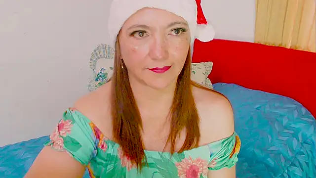 Snapshot of Kendraline1 chatting on 12.16.25 Kendraline1 online show from 12.16.25