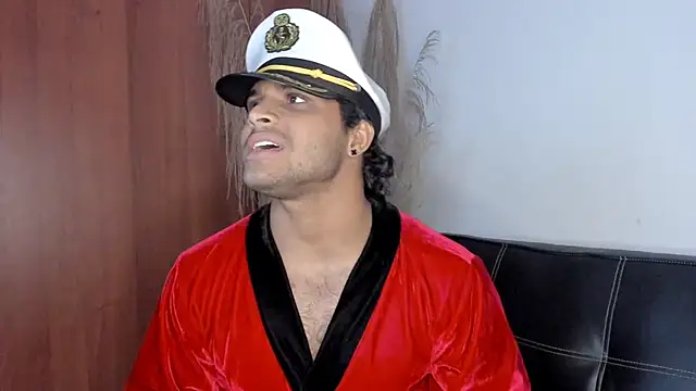 Snapshot of Evansdark1 chatting on 11.01.25 Evansdark1 online show from 11.01.25