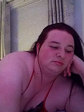 Snapshot of Curvaceouscarla chatting on 09.11.25 Curvaceouscarla online show from 09.11.25