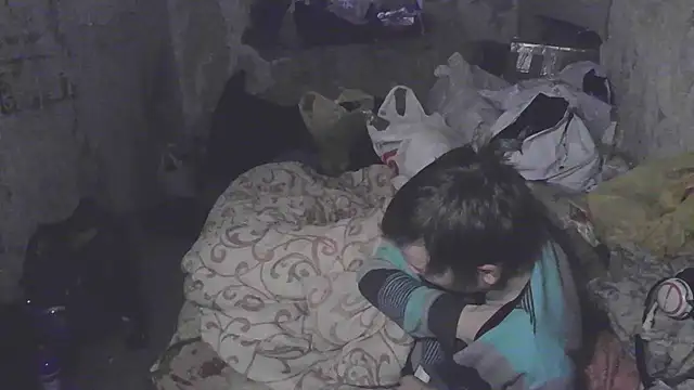 Snapshot of makarov1993 chatting on 11.25.25 makarov1993 online show from 11.25.25