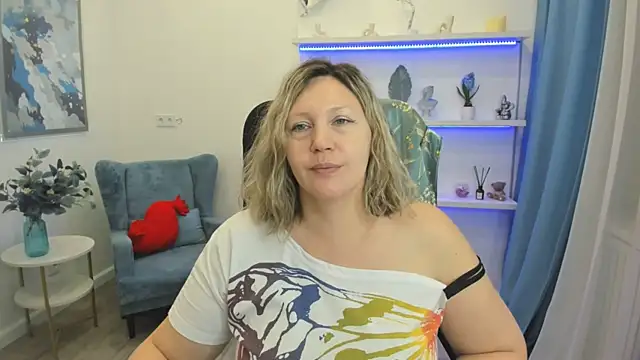 NinaStarle online show from 05.10.26