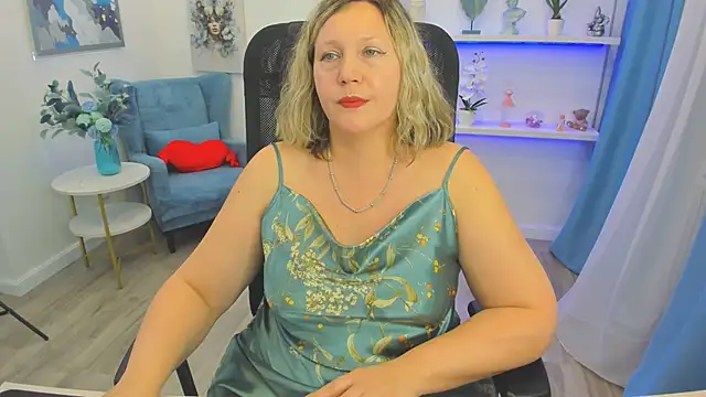 NinaStarle online show from 05.13.26