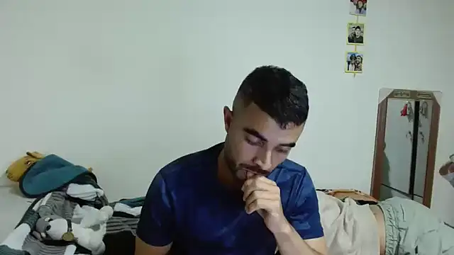 Maiki Foxx online show from 11.30.25