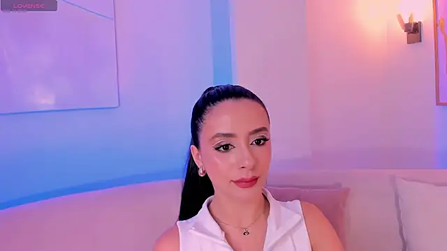 IsabellaMoreau online show from 09.23.25