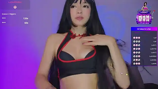 Snapshot of Moonlightt_21 chatting on 10.04.25 Moonlightt 21 online show from 10.04.25