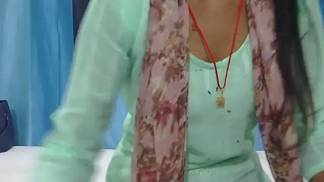 Snapshot of Aarti_misty71 chatting on 10.25.25 Aarti misty71 online show from 10.25.25