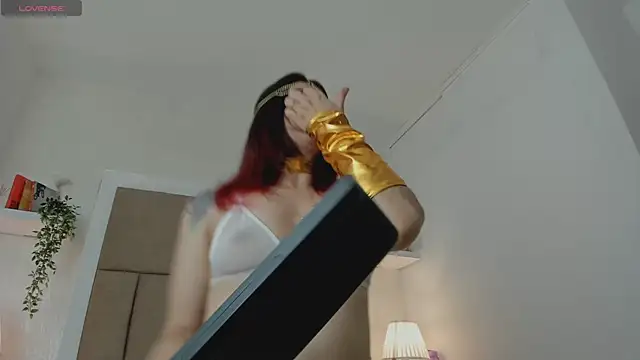 Alisson Owen online show from 11.04.25