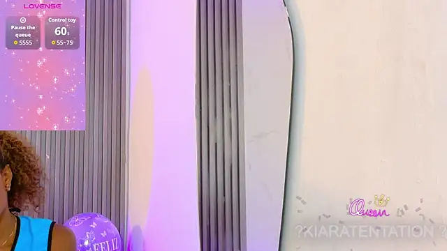 Snapshot of kiaratentation chatting on 02.04.26 kiaratentation online show from 02.04.26