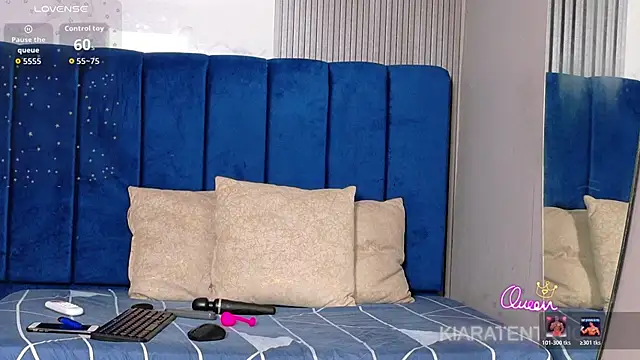 Snapshot of kiaratentation chatting on 04.15.26 kiaratentation online show from 04.15.26