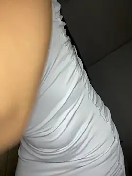 Snapshot of oh_nina chatting on 09.30.25 oh nina online show from 09.30.25