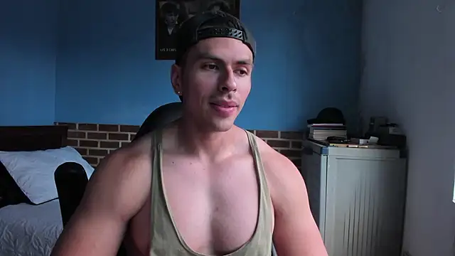 Snapshot of justinkarter chatting on 09.09.25 justinkarter online show from 09.09.25