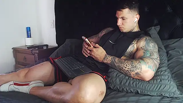 Shane Clay online show from 04.04.26