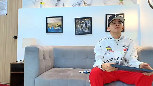 TWINKS FRIENDS online show from 02.26.26