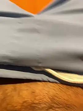 Snapshot of girlslvrs chatting on 01.12.26 girlslvrs online show from 01.12.26