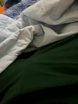 Snapshot of girlslvrs chatting on 01.16.26 girlslvrs online show from 01.16.26