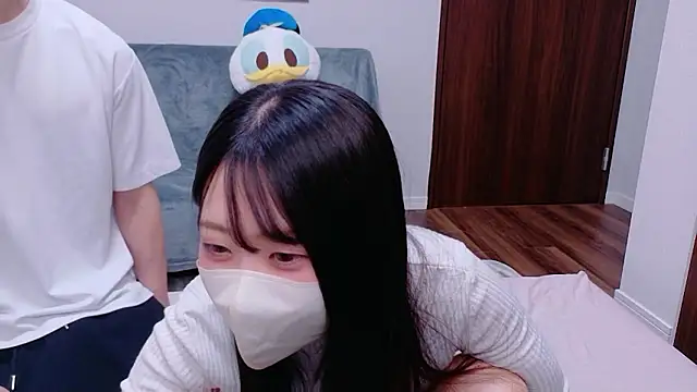 Snapshot of OSUSHI-CHAN chatting on 09.28.25 OSUSHI-CHAN online show from 09.28.25