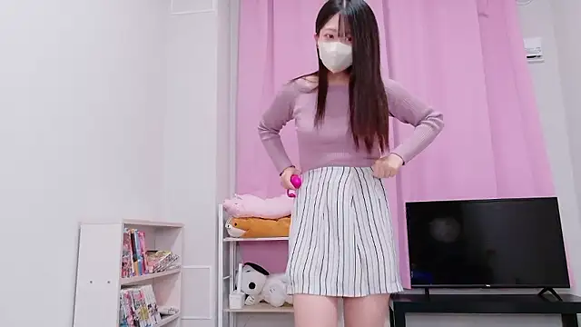 Snapshot of OSUSHI-CHAN chatting on 09.30.25 OSUSHI-CHAN online show from 09.30.25