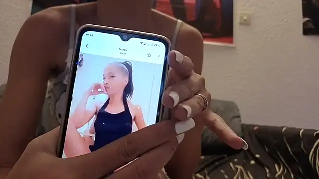 Oulola777 online show from 11.10.25