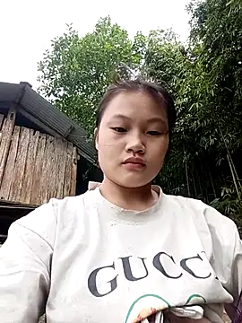 Snapshot of memeto_sexy chatting on 10.04.25 memeto sexy online show from 10.04.25