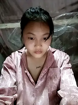 Snapshot of memeto_sexy chatting on 10.15.25 memeto sexy online show from 10.15.25