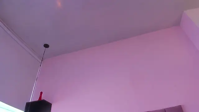 Snapshot of violet_myerrs chatting on 10.24.25 violet myerrs online show from 10.24.25