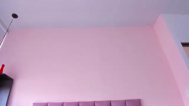 Snapshot of violet_myerrs chatting on 11.13.25 violet myerrs online show from 11.13.25