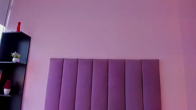 violet myerrs online show from 02.07.26