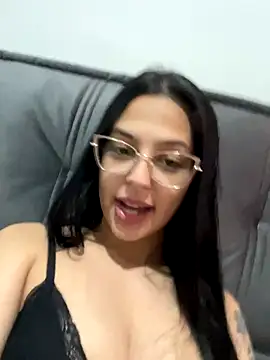 Snapshot of jujuarantes__2025 chatting on 09.24.25 jujuarantes 2025 online show from 09.24.25