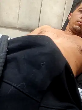 Snapshot of piterrr_hot chatting on 10.24.25 piterrr hot online show from 10.24.25