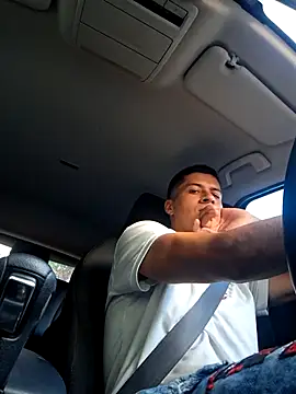 Snapshot of piterrr_hot chatting on 10.25.25 piterrr hot online show from 10.25.25