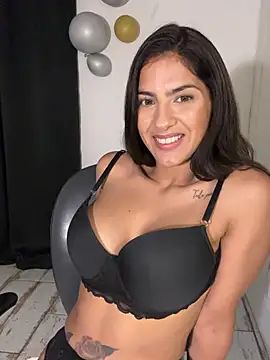 chicachocolate01 online show from 04.08.26