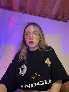 ReenKitty online show from 05.08.26