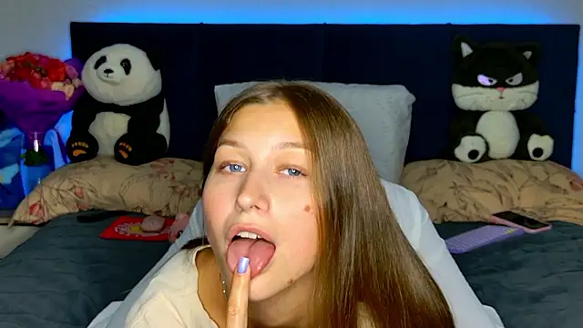 MissEmilyMiller online show from 03.12.26